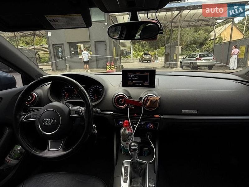 Седан Audi A3 2015 в Киеве