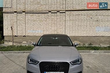 Седан Audi A3 2015 в Луцке