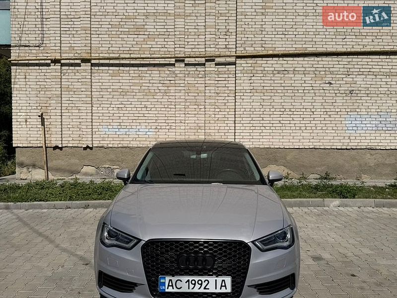 Седан Audi A3 2015 в Луцке