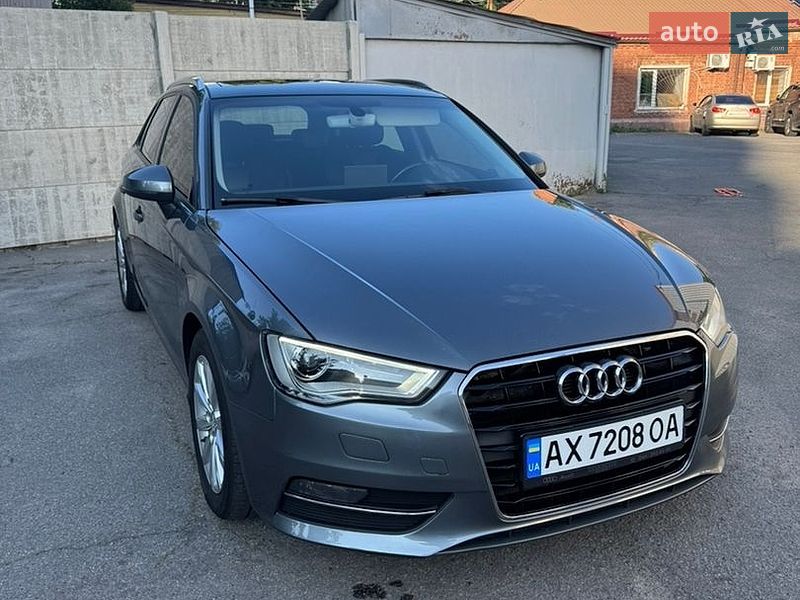 Хетчбек Audi A3 2016 в Харкові