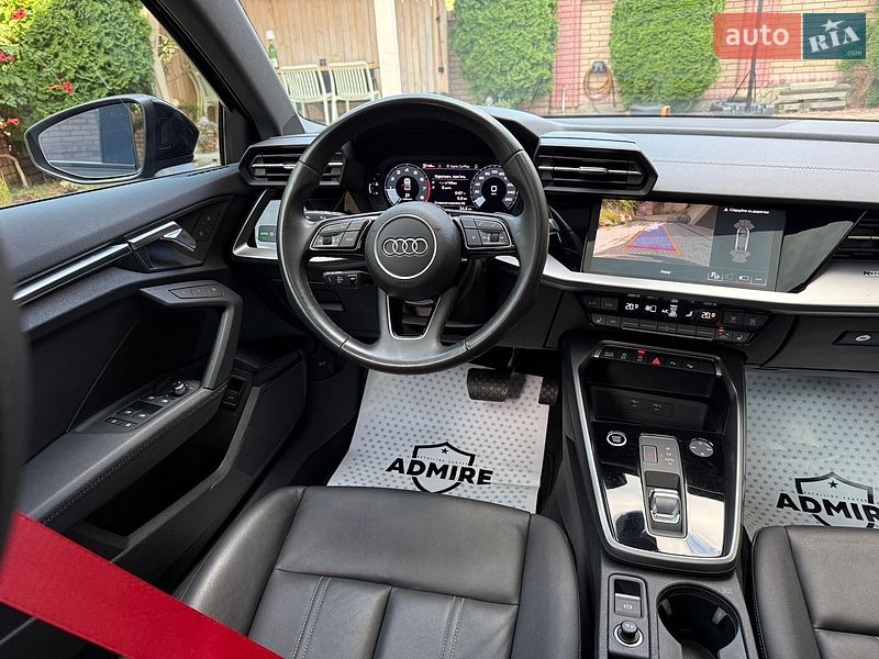 Седан Audi A3 2023 в Черновцах