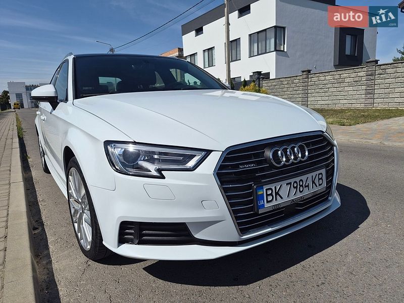 Хэтчбек Audi A3 2017 в Ровно фото 5 Хэтчбек Audi A3 2017 в Ровно
