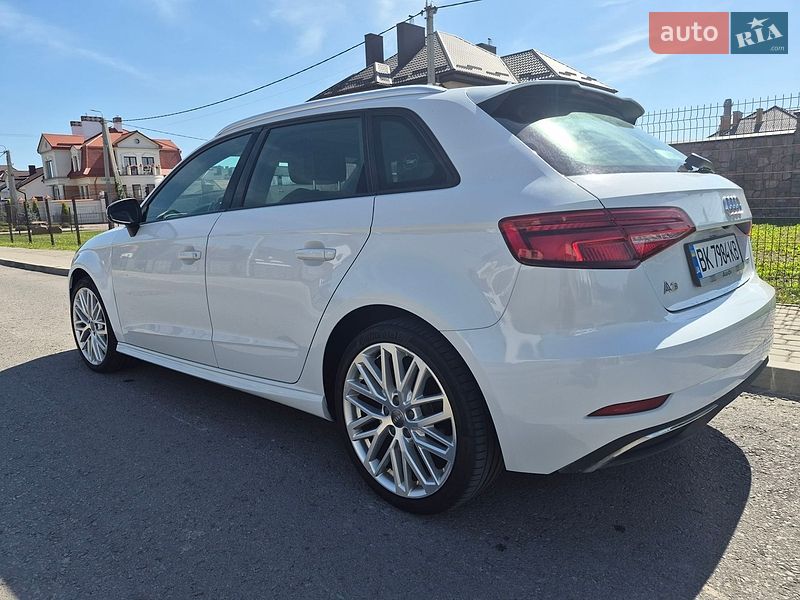 Хэтчбек Audi A3 2017 в Ровно фото 9 Хэтчбек Audi A3 2017 в Ровно