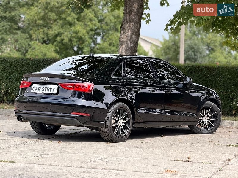 Седан Audi A3 2015 в Стрые