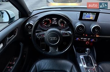 Седан Audi A3 2015 в Києві