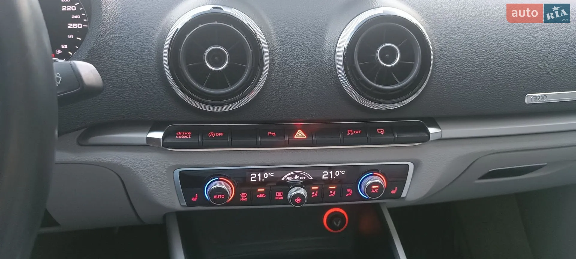 2016 Audi A3 - мініатюра 20
