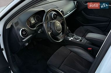 Хетчбек Audi A3 2016 в Києві