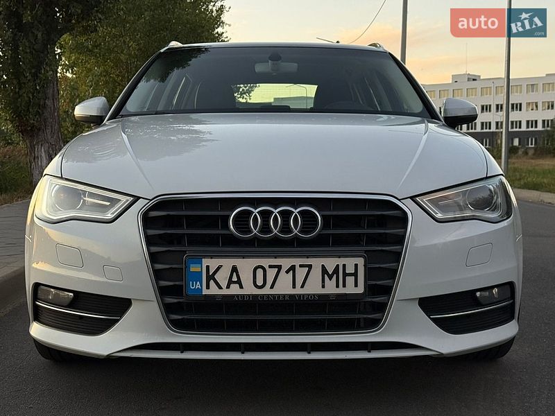 Хетчбек Audi A3 2016 в Києві