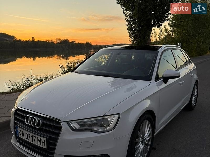 Хетчбек Audi A3 2016 в Києві