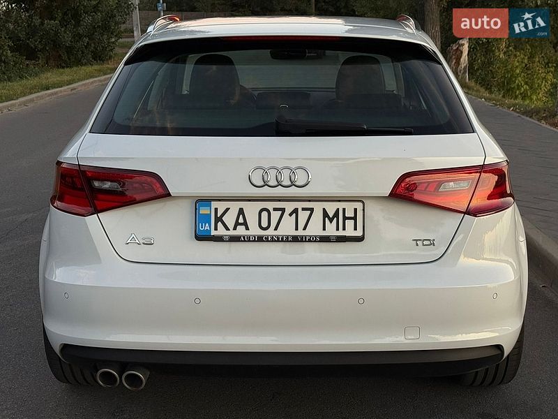 Хетчбек Audi A3 2016 в Києві