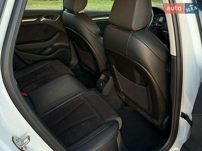 Хетчбек Audi A3 2016 в Києві