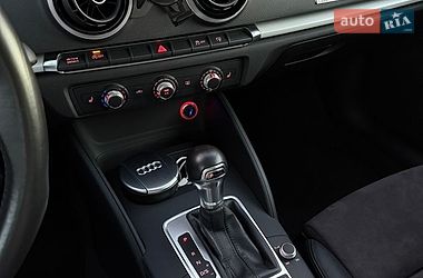 Хетчбек Audi A3 2016 в Києві