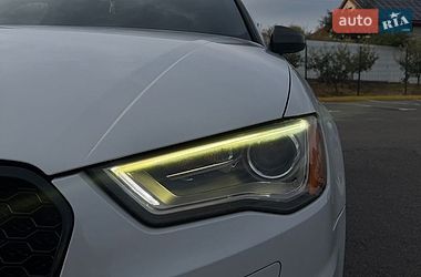 Седан Audi A3 2014 в Ужгороде