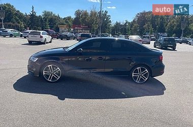 Седан Audi A3 2018 в Харькове фото Седан Audi A3 2018 в Харькове