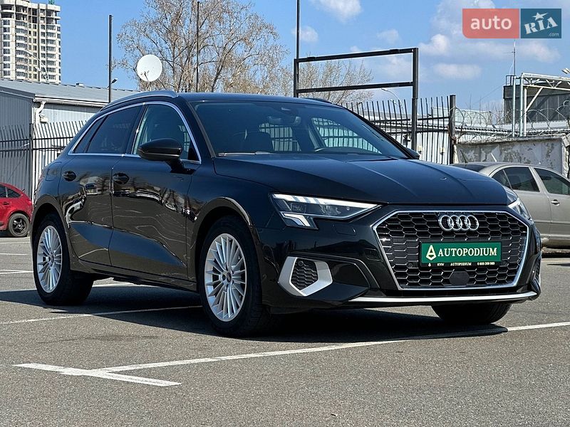 Хетчбек Audi A3 2021 в Києві