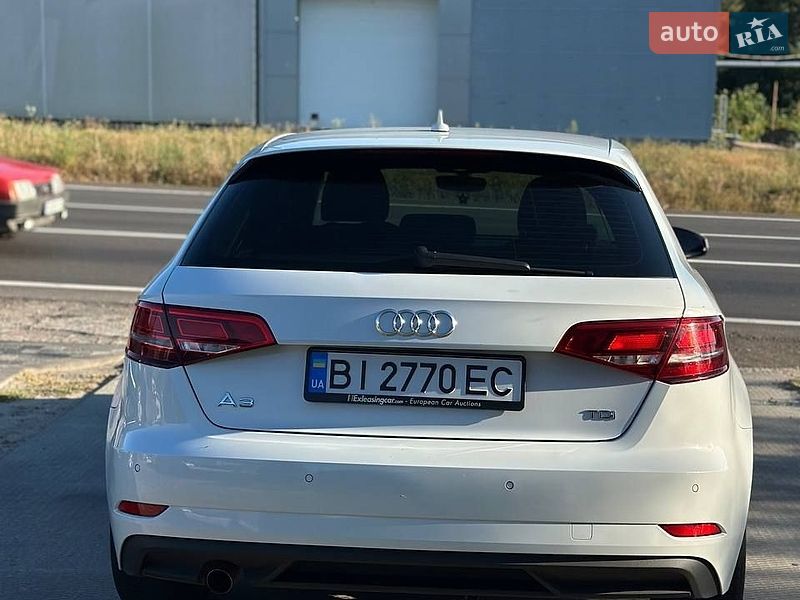 Хетчбек Audi A3 2017 в Харкові