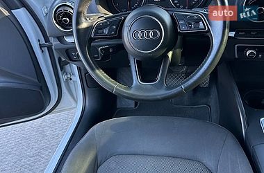 Хетчбек Audi A3 2017 в Харкові
