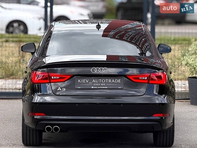 Седан Audi A3 2015 в Києві
