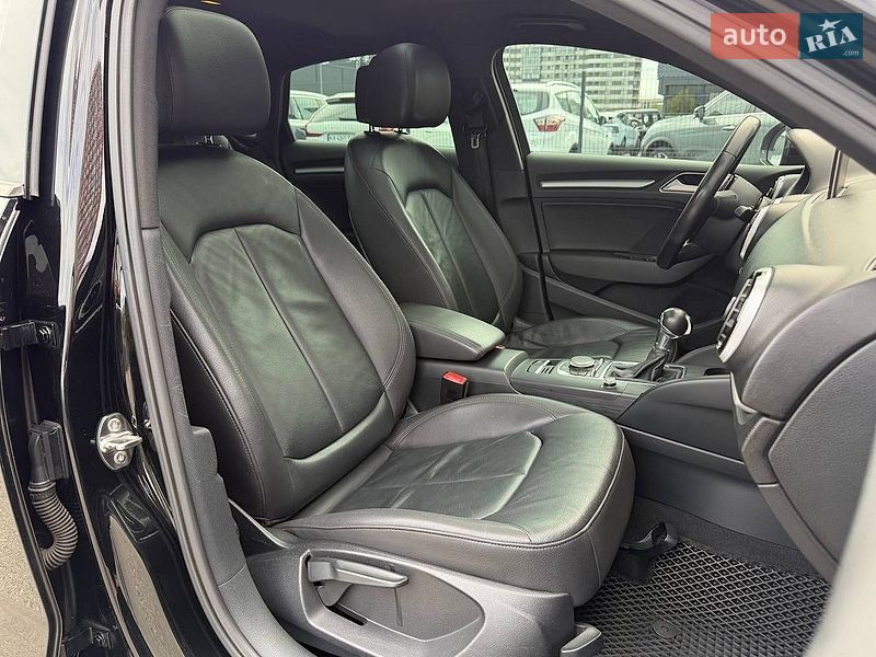 Седан Audi A3 2015 в Києві