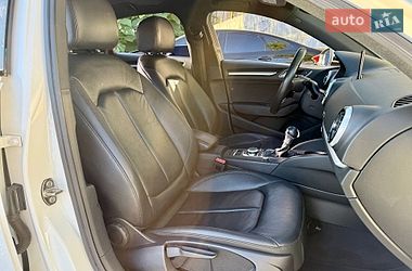 Седан Audi A3 2016 в Харькове