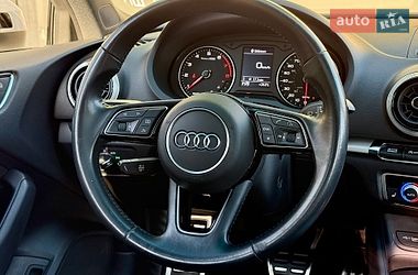 Седан Audi A3 2016 в Харькове