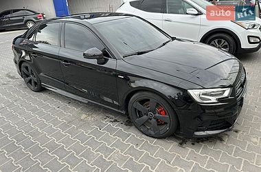 Седан Audi A3 2015 в Тернополе