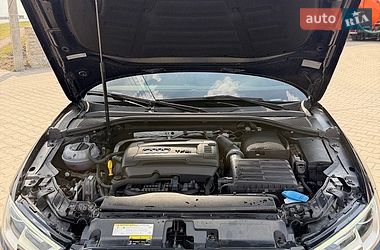 Седан Audi A3 2015 в Тернополе