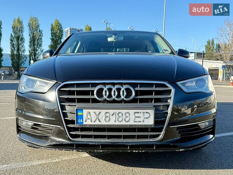 Седан Audi A3 2015 в Києві