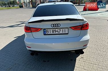 Седан Audi A3 2015 в Полтаві