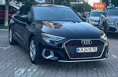 Седан Audi A3 2023 в Киеве