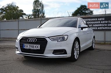 Седан Audi A3 2016 в Києві Седан Audi A3 2016 в Києві