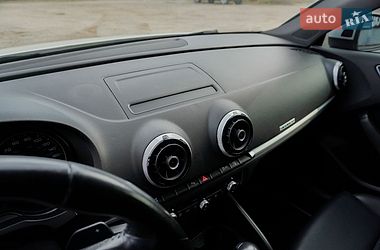 Седан Audi A3 2016 в Києві