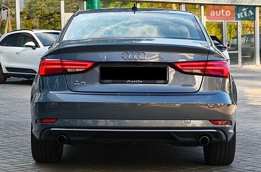 Седан Audi A3 2019 в Днепре