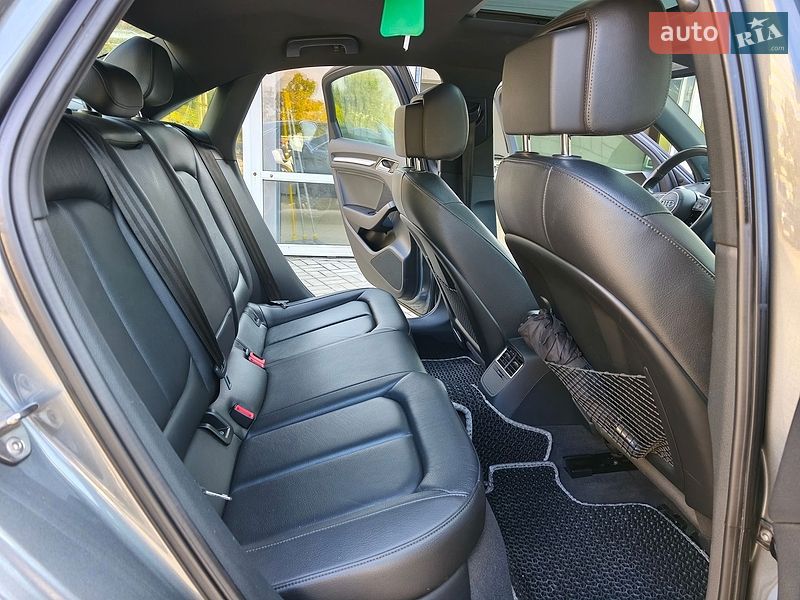 Седан Audi A3 2019 в Днепре