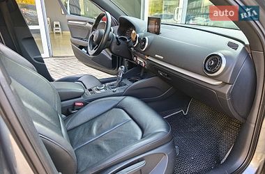 Седан Audi A3 2019 в Днепре