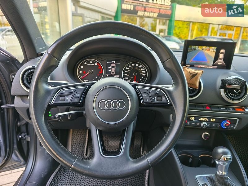 Седан Audi A3 2019 в Днепре