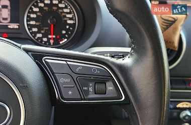 Седан Audi A3 2019 в Днепре
