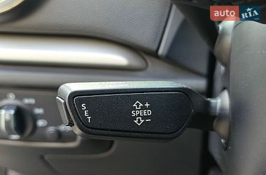 Седан Audi A3 2019 в Днепре