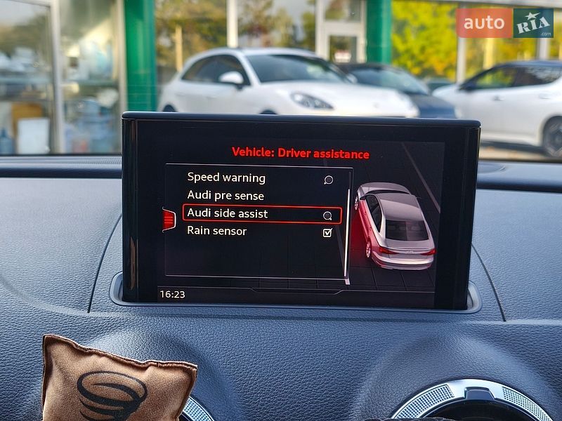 Седан Audi A3 2019 в Днепре