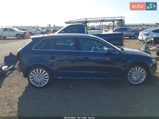 Хетчбек Audi A3 2017 в Львові