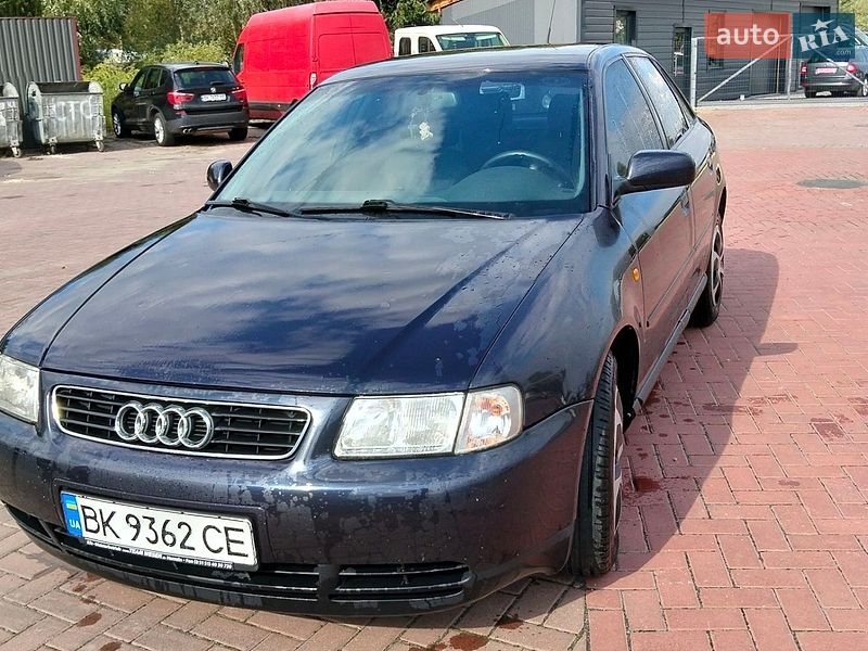 Хетчбек Audi A3 2000 в Рівному