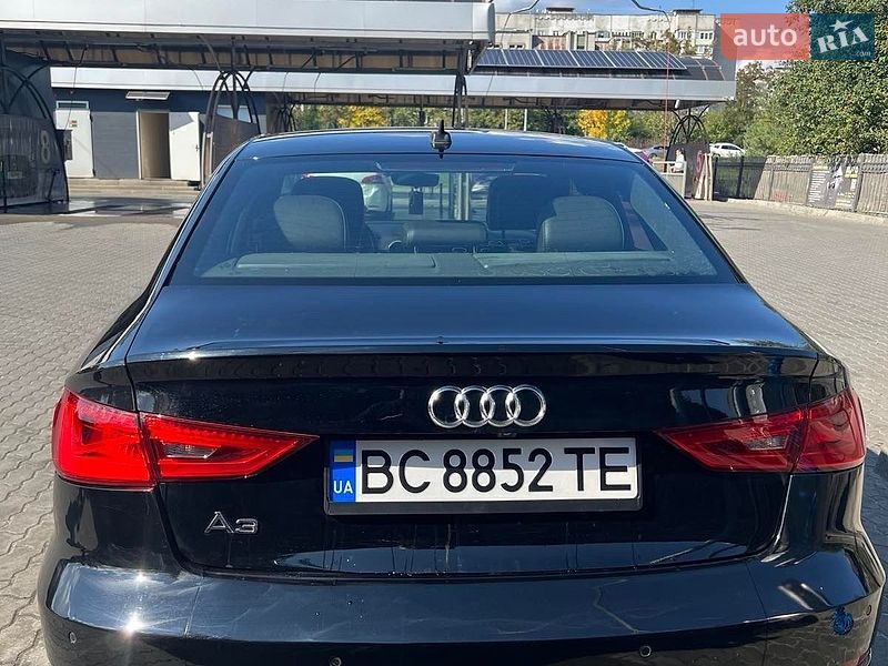 Седан Audi A3 2016 в Львове