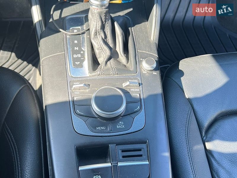 Седан Audi A3 2016 в Львове