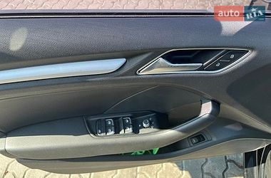 Седан Audi A3 2016 в Львове