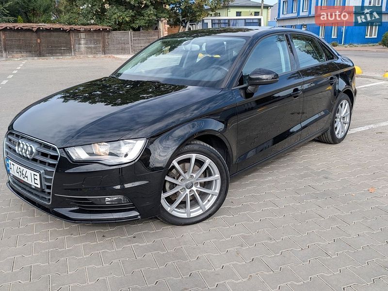 Седан Audi A3 2015 в Івано-Франківську