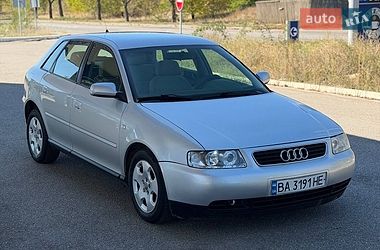 Хэтчбек Audi A3 2001 в Запорожье