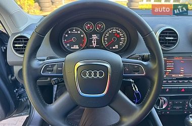 Хетчбек Audi A3 2012 в Луцьку