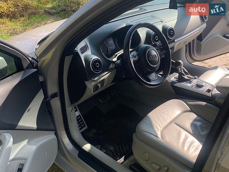 Седан Audi A3 2015 в Харькове