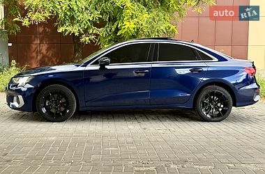 Седан Audi A3 2022 в Дніпрі