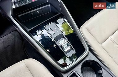Седан Audi A3 2022 в Дніпрі